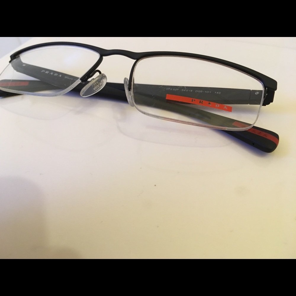 Prada Eyewear - Picture 3 of 3